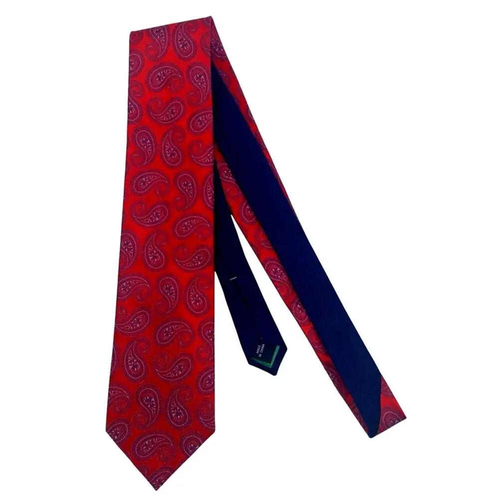 Tommy Hilfiger Necktie Red With Blue Paisley Silk Mens 61”x3.5”
